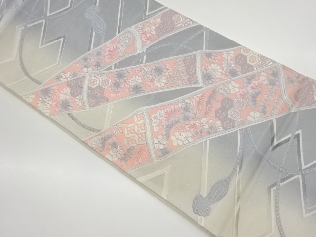 松竹梅に組紐模様織出し袋帯